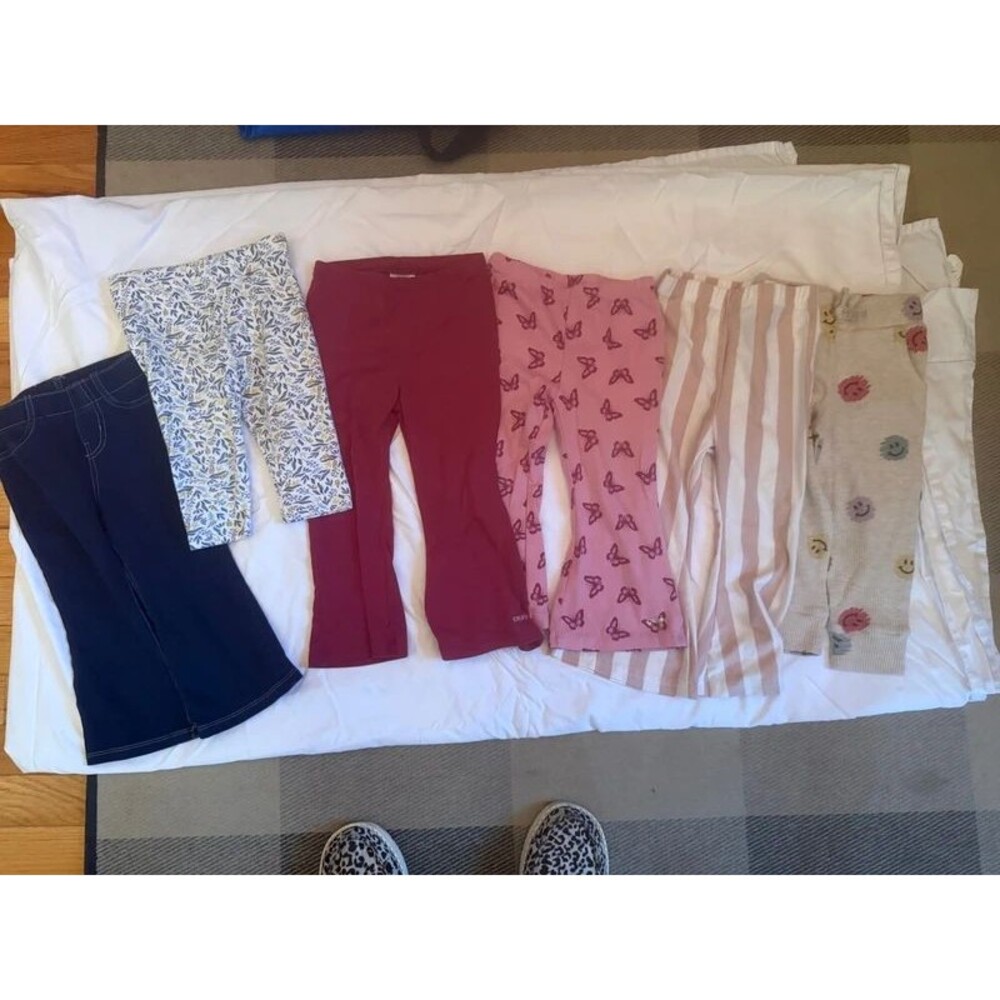 Toddler Girl 2T Lot- pants, shirts